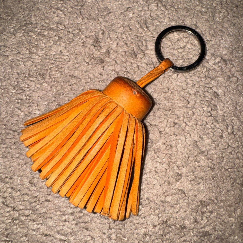 Hermès AUTHENTIC Carmen Leather Yellow Orange Fringe Key Ring Bag Charm - Picture 6 of 16